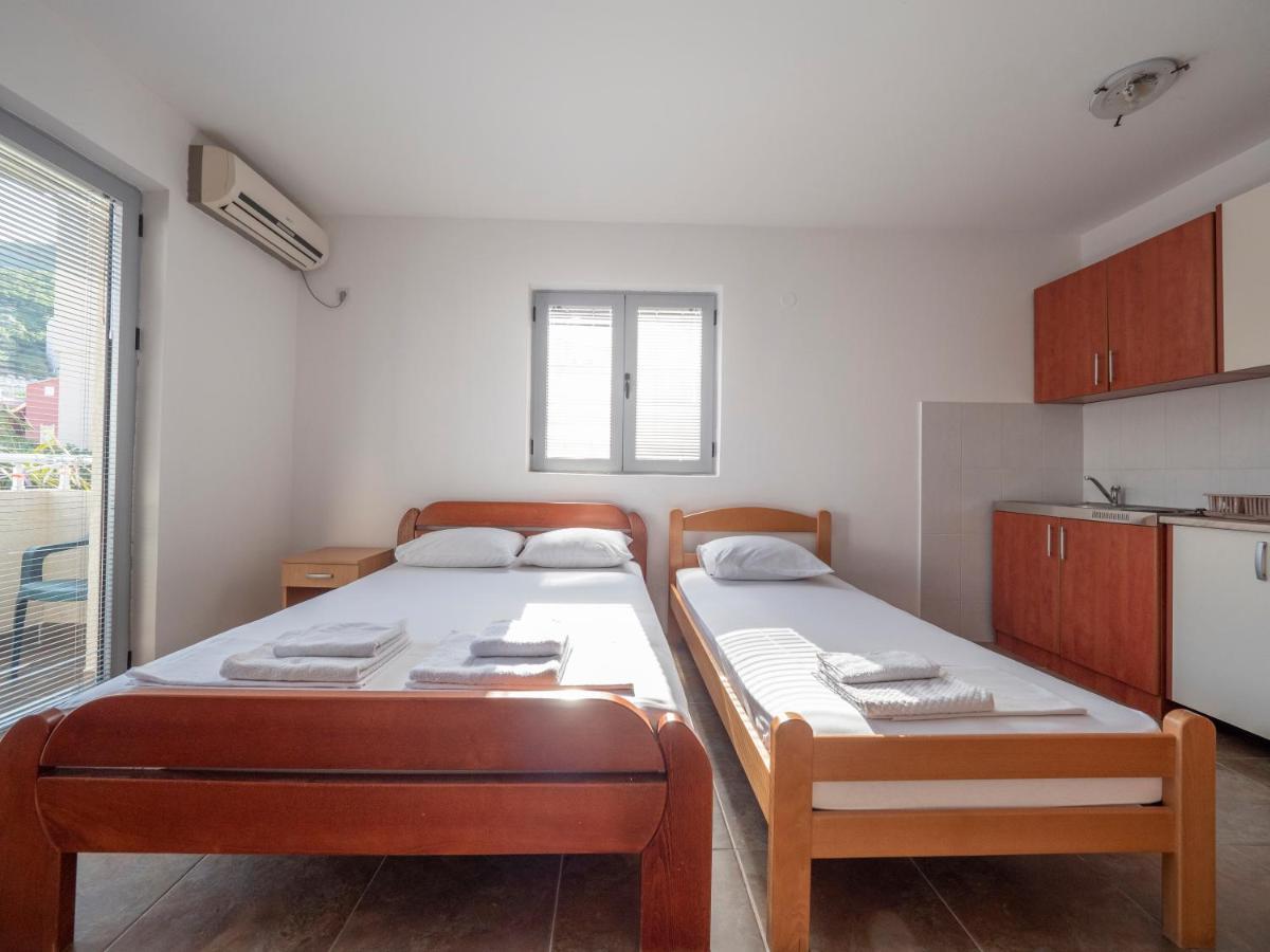 Casa Di Fratelli Hotel Budva Exterior photo