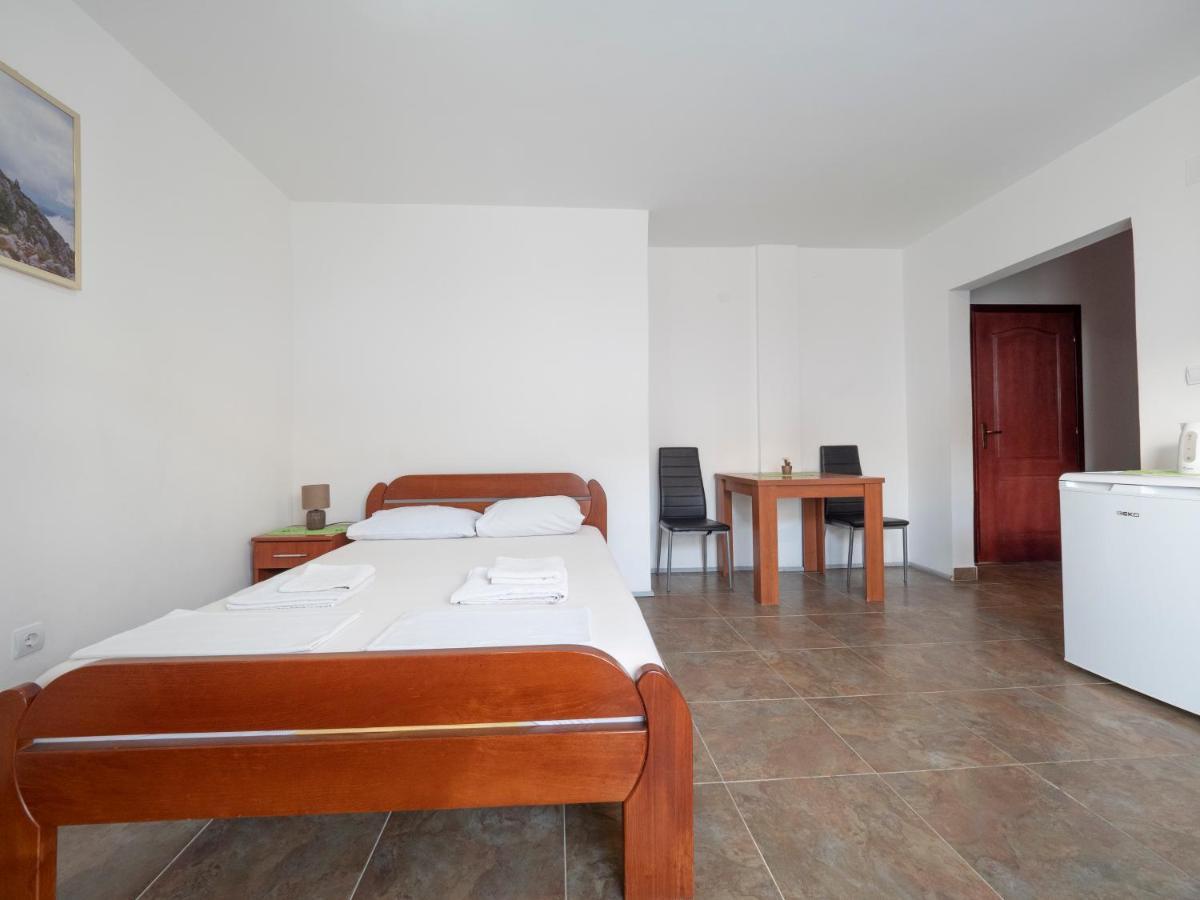 Casa Di Fratelli Hotel Budva Exterior photo